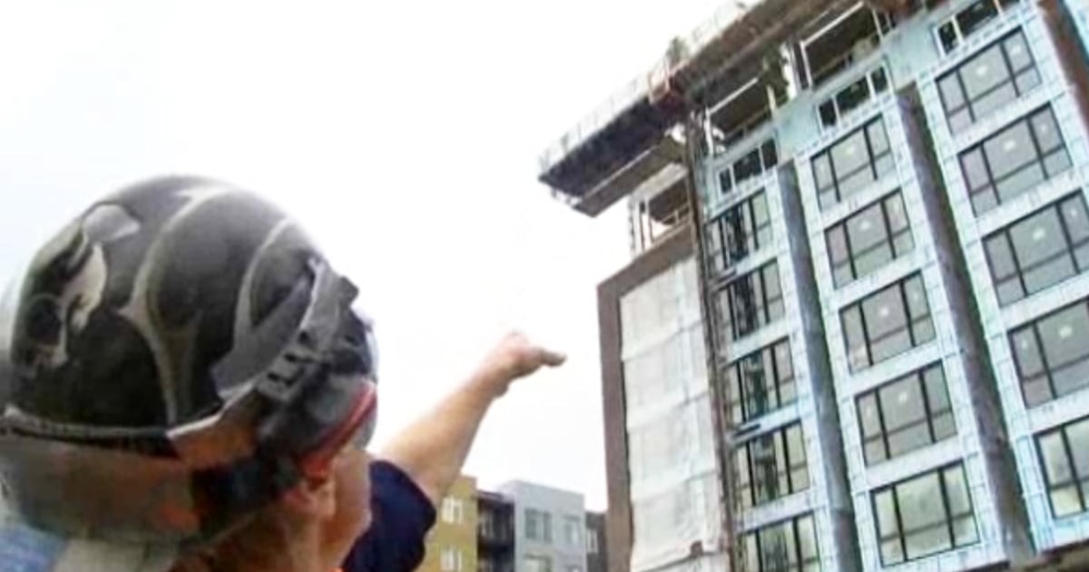 Construction Worker Falls To His Death